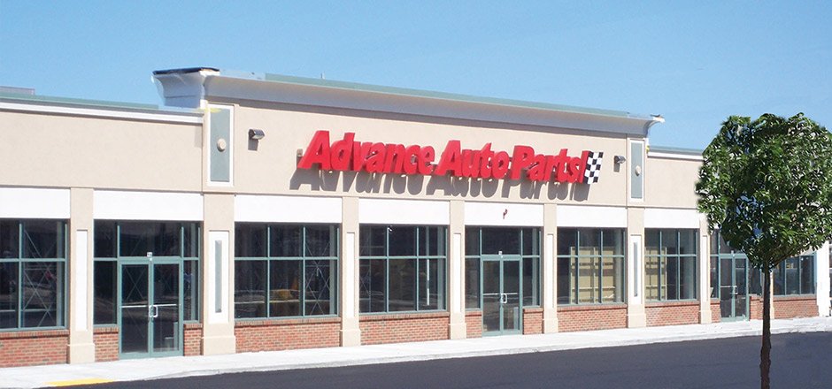 Advanced Auto Parts exterior